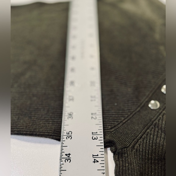 Ribbed Sweater Button-Trim Cotton-Blend Knit Long Sleeve Top Hunter green SZ XS - Picture 11 of 16